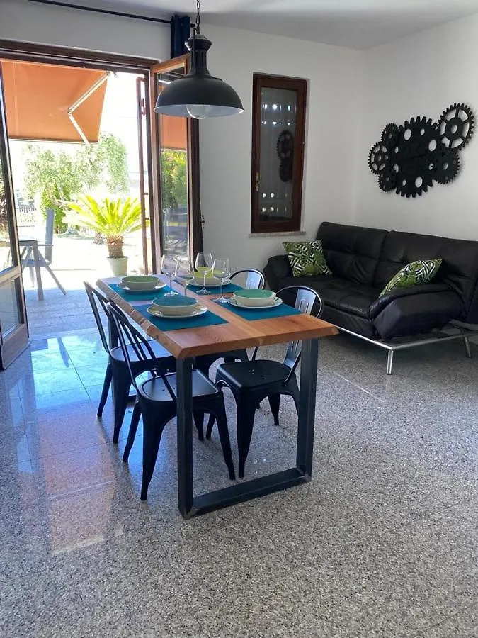 公寓 House Dory Appartamento Lazise Con Parcheggio Privato Interno Gratis E Internet 意大利