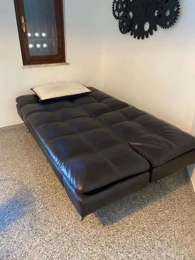 House Dory Appartamento Lazise Con Parcheggio Privato Interno Gratis E Internet 0*,  Italy
