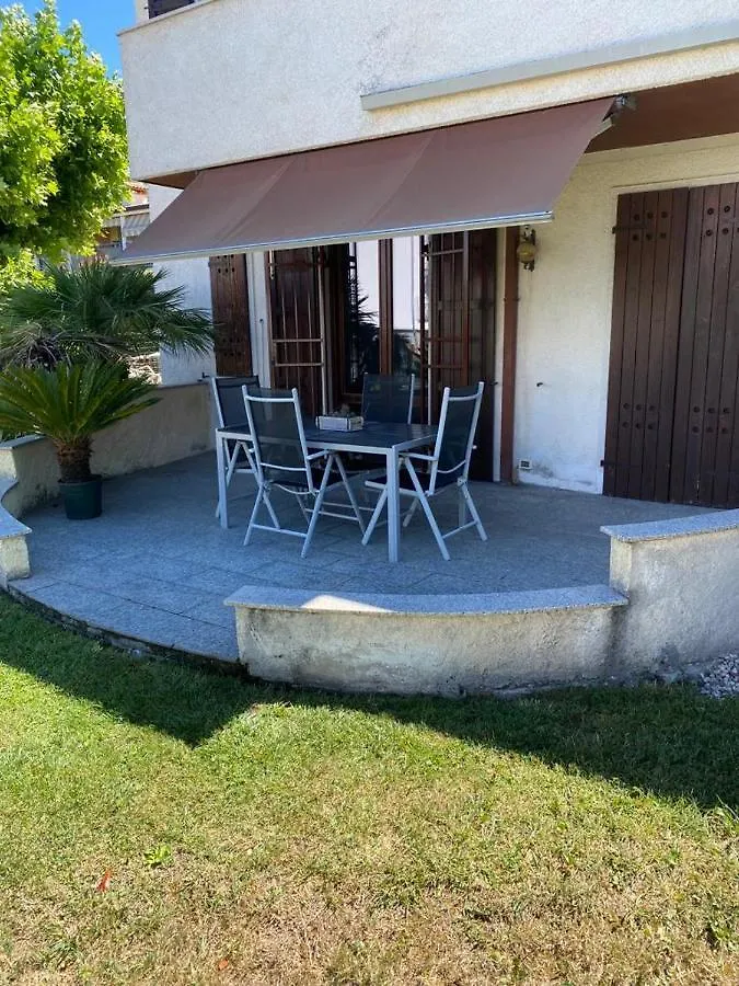 Apartment House Dory Appartamento Lazise Con Parcheggio Privato Interno Gratis E Internet