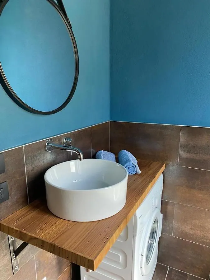 House Dory Appartamento Lazise Con Parcheggio Privato Interno Gratis E Internet 0*,  Italy